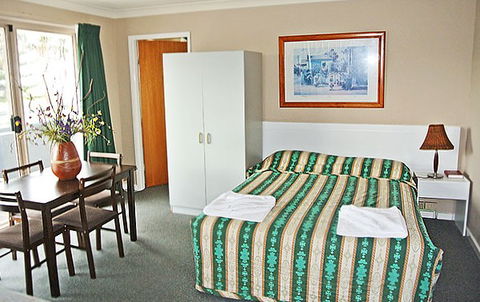 Anchor Inn - Accommodation Gold Coast 4