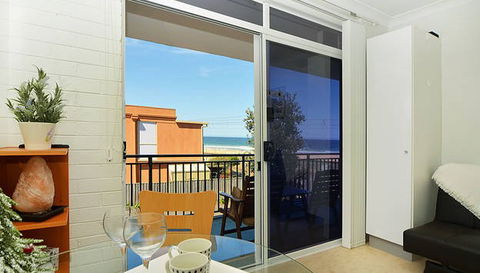 Beach Studio On Bombo - Accommodation Gold Coast 4