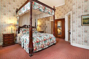 The Old George And Dragon Guesthouse - Accommodation Gold Coast 0