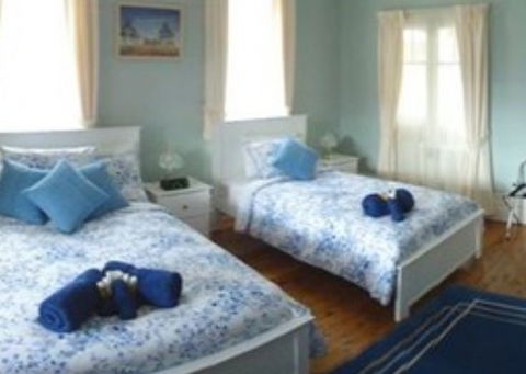 B And B On Bettington - Accommodation Gold Coast 3