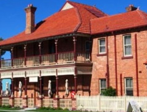 CBC Bed And Breakfast And Cafe - Accommodation Gold Coast 3