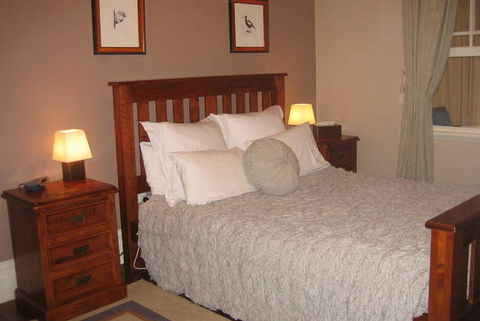 Bridal Falls Cottage - Accommodation Gold Coast 2