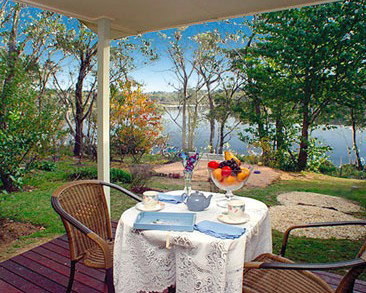 Blue Mountains Lakeside Bed And Breakfast - Accommodation Gold Coast 5