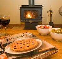 Bingle Tree Retreat - Accommodation Gold Coast