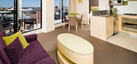 BreakFree On George - Accommodation Gold Coast 2