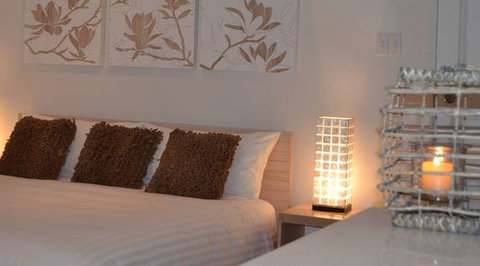 Bella's On The Bay - Accommodation Gold Coast 4