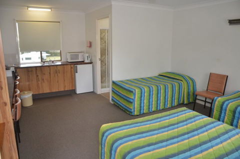 Killarney Sundown Motel - Accommodation Gold Coast 0