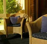 Amazing Country Escapes - Five Frogs - Gold Coast 4U