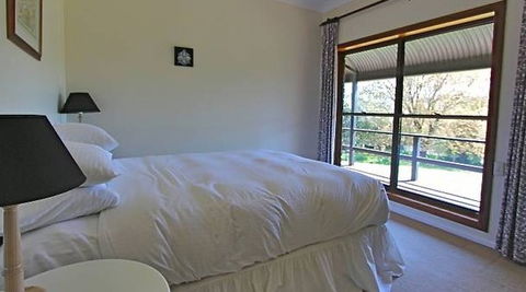 A Church And Homestead In Mudgee - Accommodation Gold Coast 0