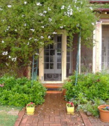 Carinya B And B - Accommodation Gold Coast 4