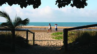 Bucasia Beachfront Caravan Resort - Accommodation Gold Coast 2