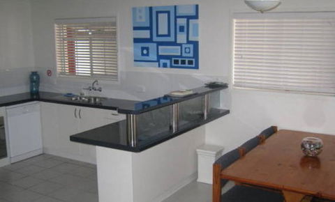 Campwin Beach House Bed And Breakfast - Accommodation Gold Coast 3
