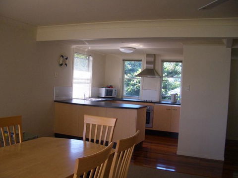 Moore Park Beach Villas On The Beach - Accommodation Gold Coast 2
