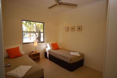 Woodgate Beach Houses - Accommodation Gold Coast 4