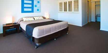 Beaches On Lammermoor Apartments - Accommodation Gold Coast 0