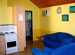 Sunlover Lodge Holiday Units And Cabins - Accommodation Gold Coast 4