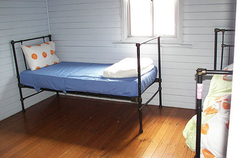Emu's Beach Resort - Accommodation Gold Coast 3