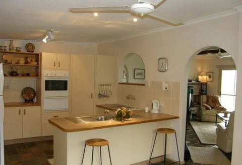 Waterfront Oasis - Accommodation Gold Coast 2