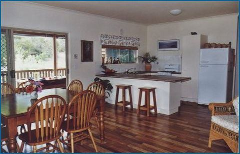 Fraser Island Hideaway - Accommodation Gold Coast 2