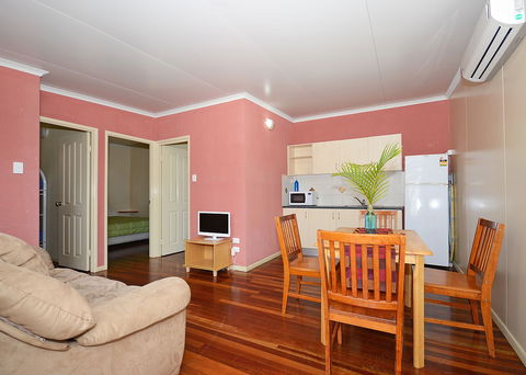 Ned Kellys Motel - Accommodation Gold Coast 4