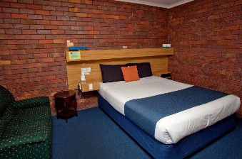 Blue Shades Motel - Gold Coast 4U 2