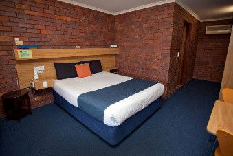 Blue Shades Motel - Gold Coast 4U 3