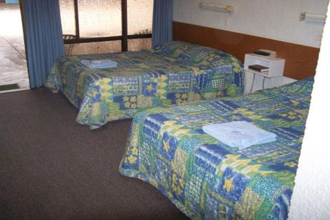 Abajaz Motor Inn - Accommodation Gold Coast 2