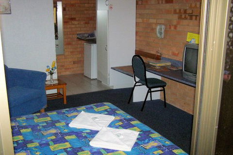 Abajaz Motor Inn - Accommodation Gold Coast 3