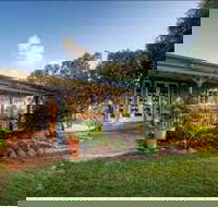 James Farmhouse and Rose Cottage - Accommodation Gold Coast