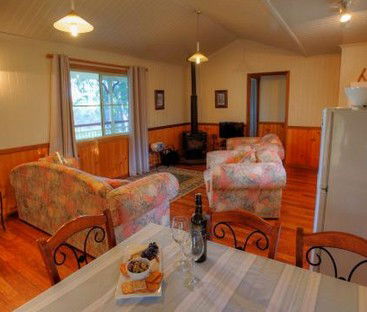 Accommodation Creek Cottages - Accommodation Gold Coast 2