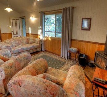 Accommodation Creek Cottages - Accommodation Gold Coast 3