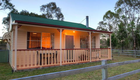 Accommodation Creek Cottages - Accommodation Gold Coast 7