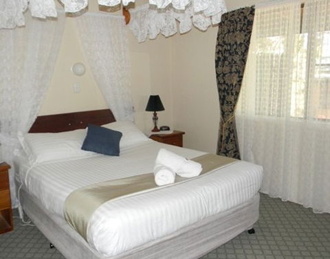 Murray Gardens Country Cottages And Motel - Gold Coast 4U 4