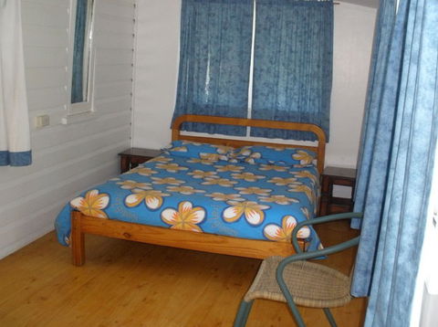 Cosy Cottages Amity Point - Accommodation Gold Coast 2