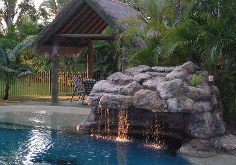 Straddie Bungalows - Accommodation Gold Coast 1