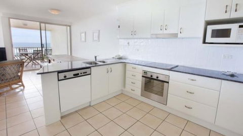 Whalewatch Ocean Beach Resort - Accommodation Gold Coast 3