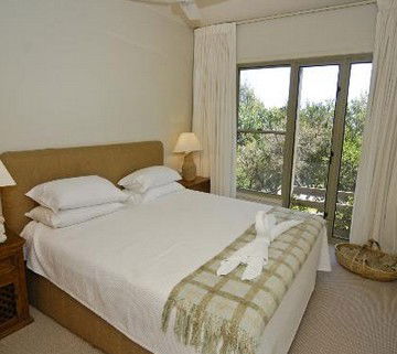 Claytons On Cylinder Beach Front Apartments - Accommodation Gold Coast 2