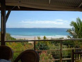 Claytons On Cylinder Beach Front Apartments - Accommodation Gold Coast 5