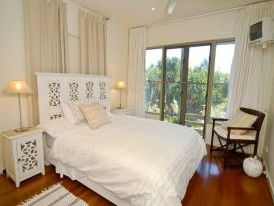 Claytons On Cylinder Beach Front Apartments - Accommodation Gold Coast 6