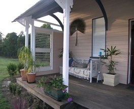 Barney Creek Vineyard Cottages - Accommodation Gold Coast 4