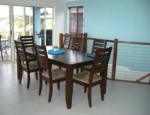 Blue Ocean View Beach House - Accommodation Gold Coast 0