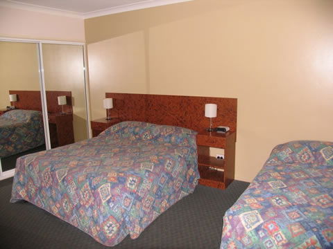Townview Motel - Accommodation Gold Coast 5