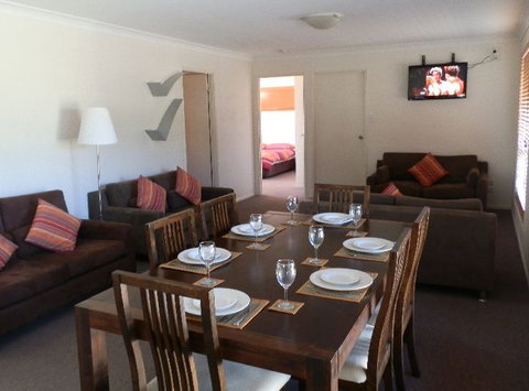 Peppertree Cabins Kingaroy - Accommodation Gold Coast 1