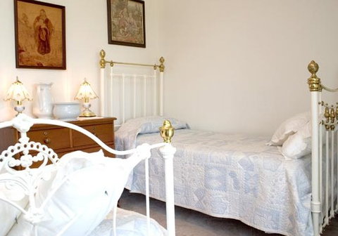 Rock-Al-Roy Bed And Breakfast - Accommodation Gold Coast 2