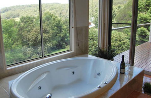 Ravensbourne Escape Kookaburra Kottage - Accommodation Gold Coast 0