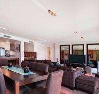 Reflection on the Sea - Accommodation Gold Coast