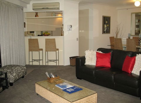 Contessa Holiday Apartments - Accommodation Gold Coast 1
