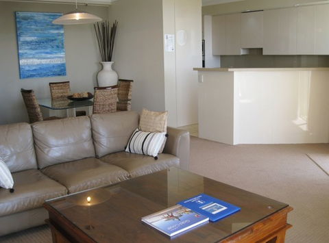 Contessa Holiday Apartments - Accommodation Gold Coast 2