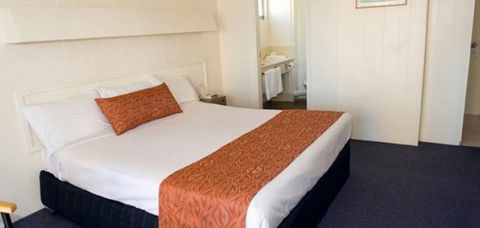 Islander Backpackers Resort - Accommodation Gold Coast 3