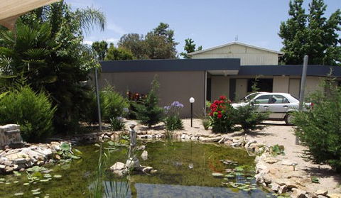 Golden Leaf Motel - Accommodation Gold Coast 1